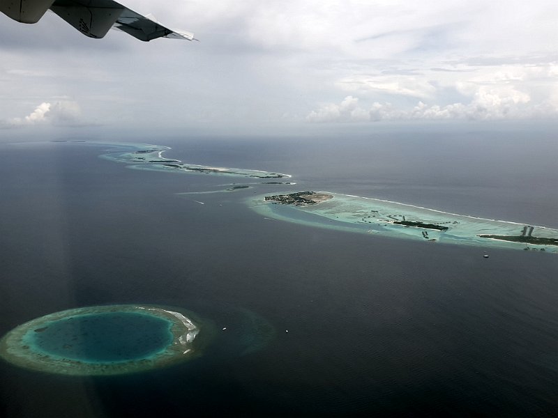 20191028_114011.jpg - another short flight from male to dharavandhoo