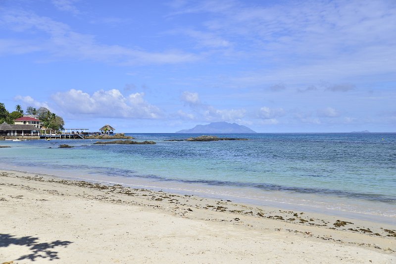 _DSC3099.JPG - beach in front of the h resort, beau vallon, mahe   click here for Google Maps View   