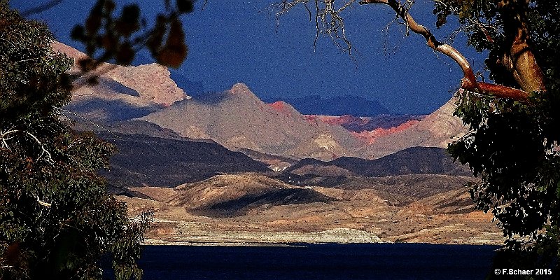 Horizonte 627.jpg - made on a Camping-trip near Lake Mead close to the Arizona-Nevada-Border, USADate: Dec. 11, 2015, Camera:Sony HX 400