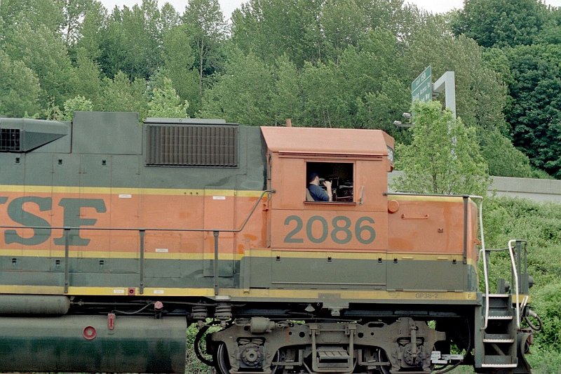 BNSF2086_2.jpg