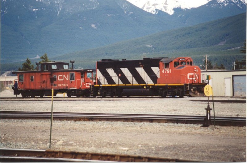 CN4791_1.jpg