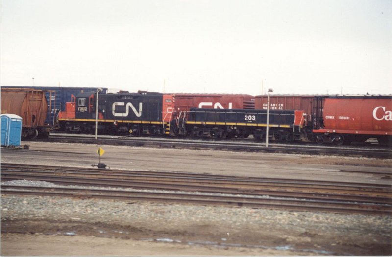 CN7202_1.jpg