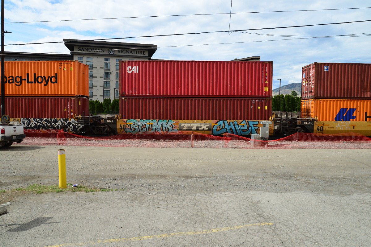 DSC_5825.JPG
