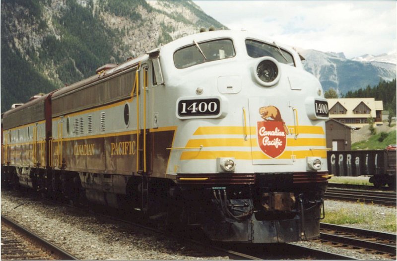CP1400_2.jpg