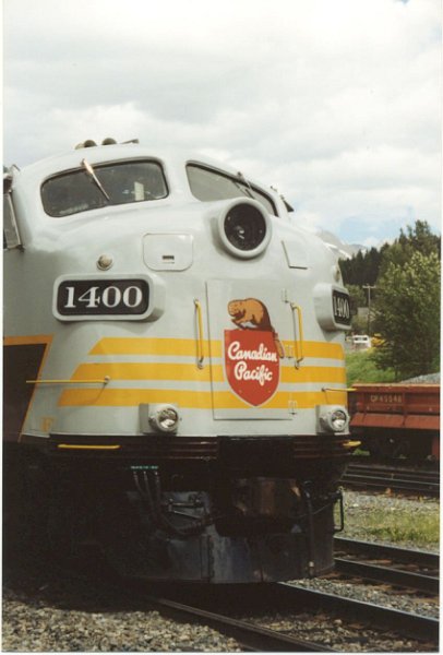 CP1400_3.jpg