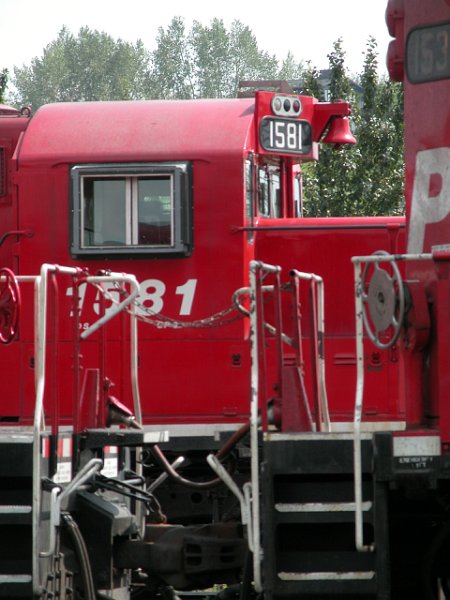 CP1581_1.jpg