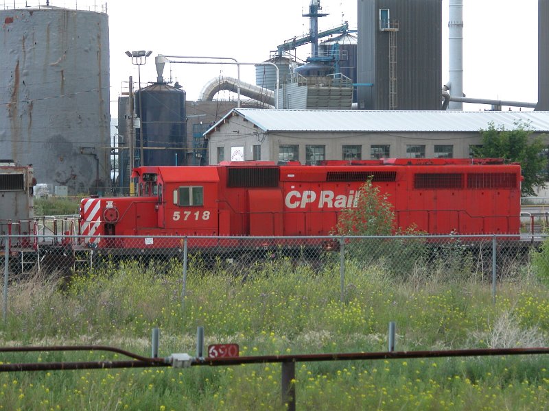 CP5718_1.jpg