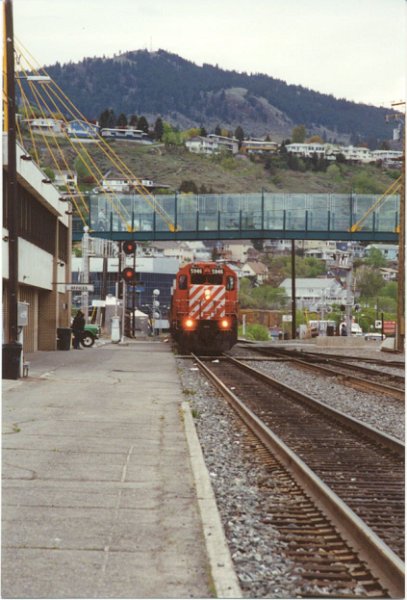 CP5946_2.jpg