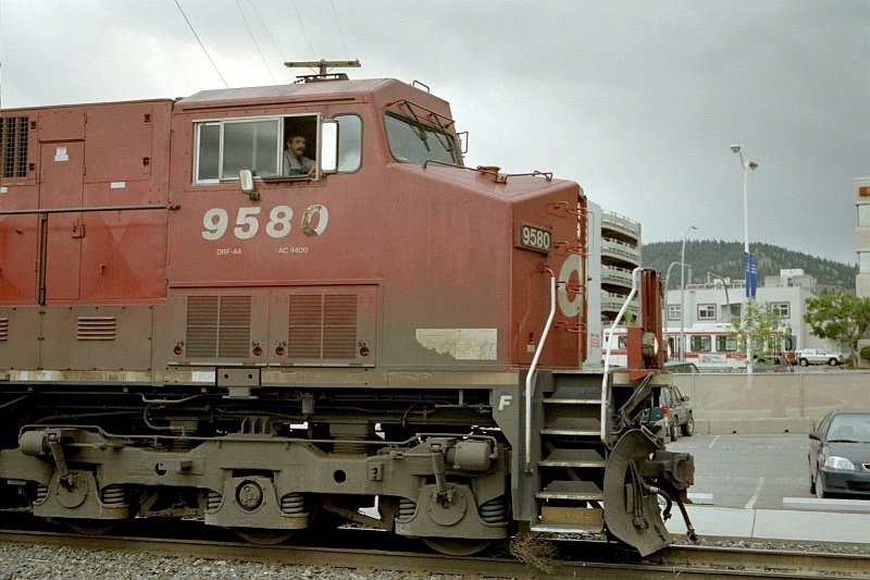 CP9580_4.jpg