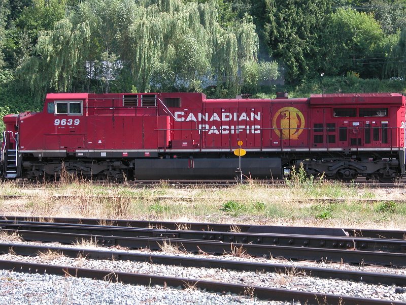 CP9639_1.jpg