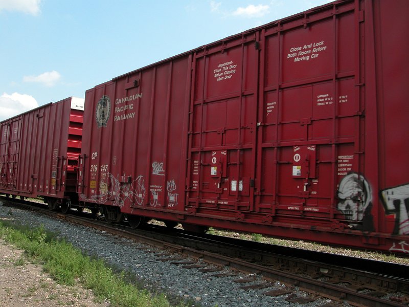 CP218147_1.jpg