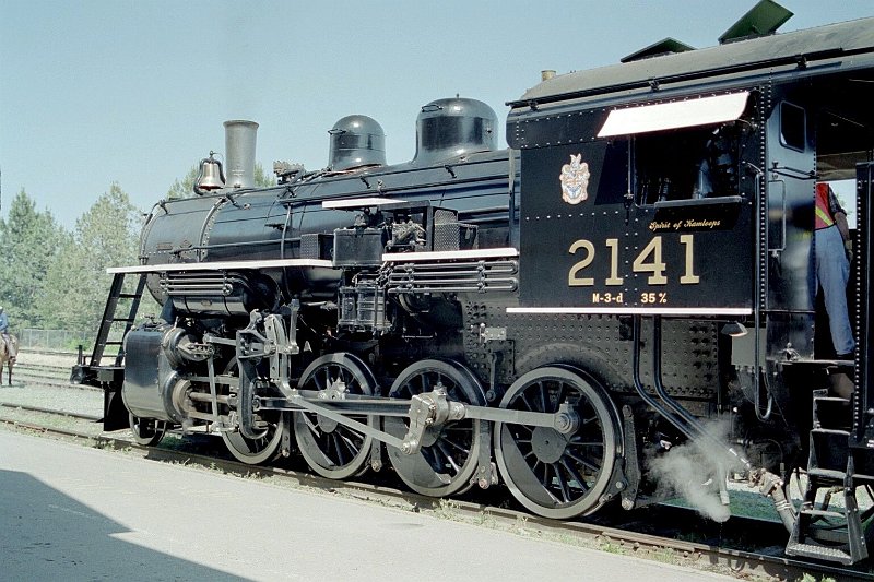 KHR_003.jpg