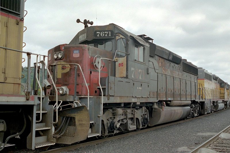 SP7671_2.jpg