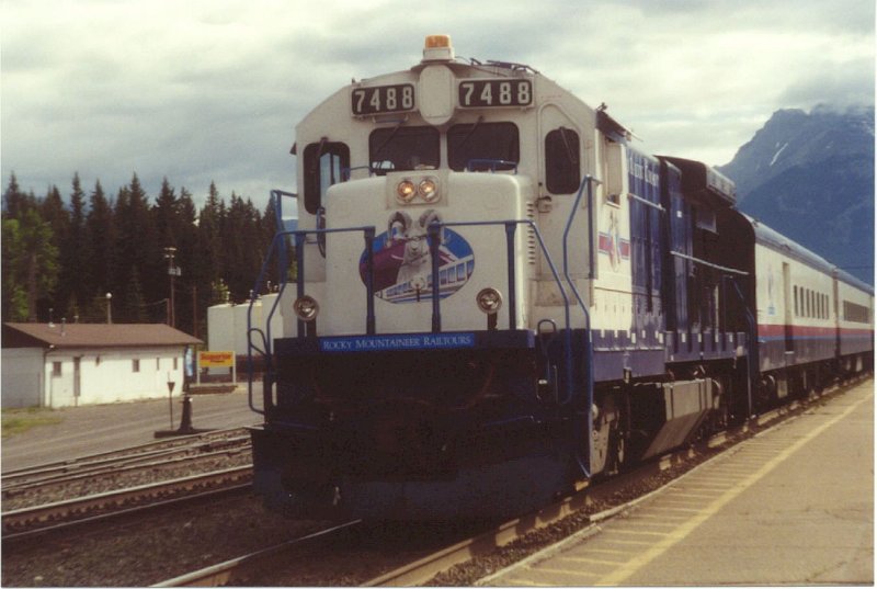 RMR7488_5.jpg