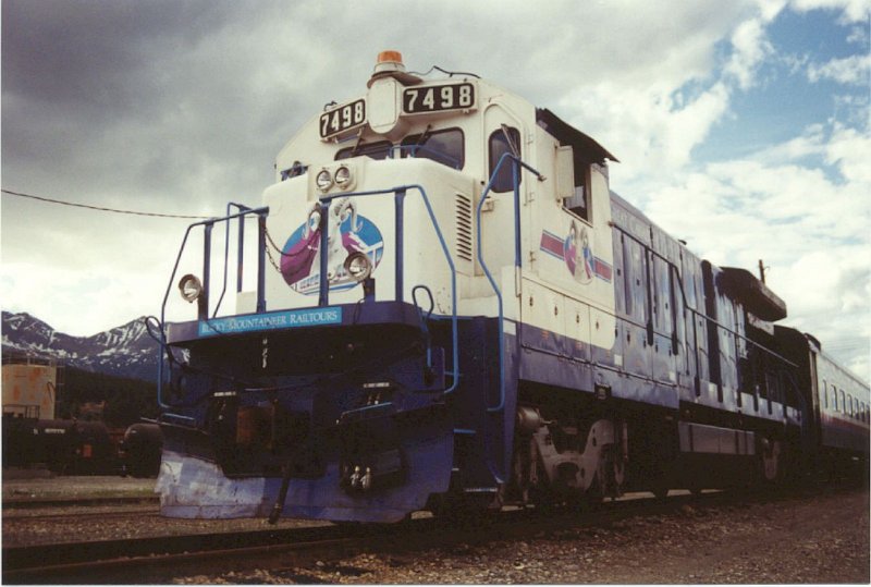 RMR7498_3.jpg