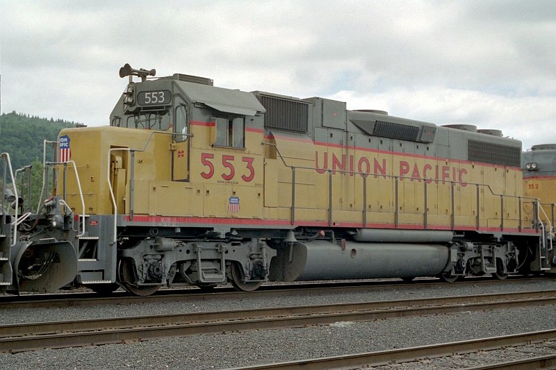 UP553_1.jpg