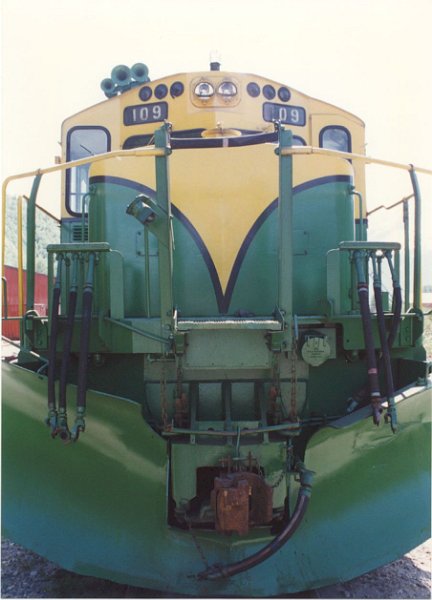 WPYRR109_1.jpg