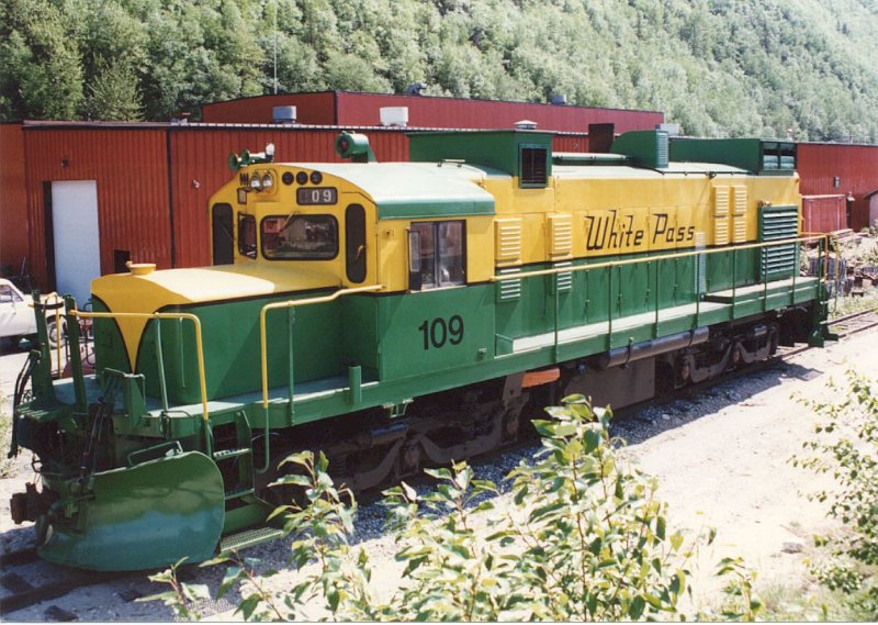 WPYRR109_2.jpg