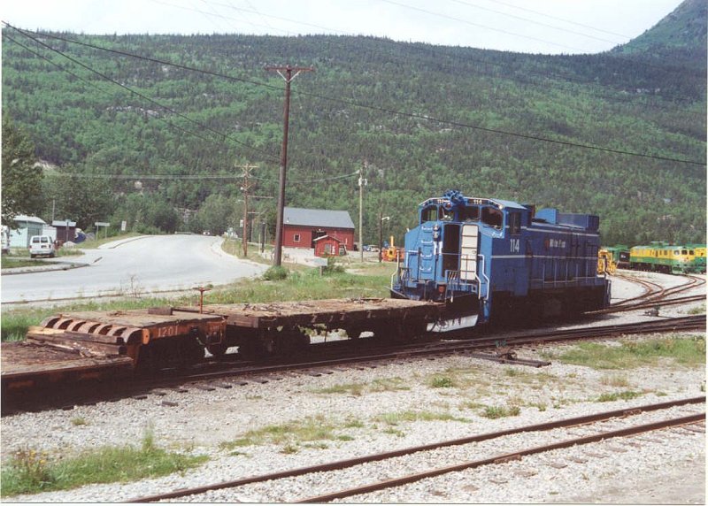 WPYRR114_4.jpg